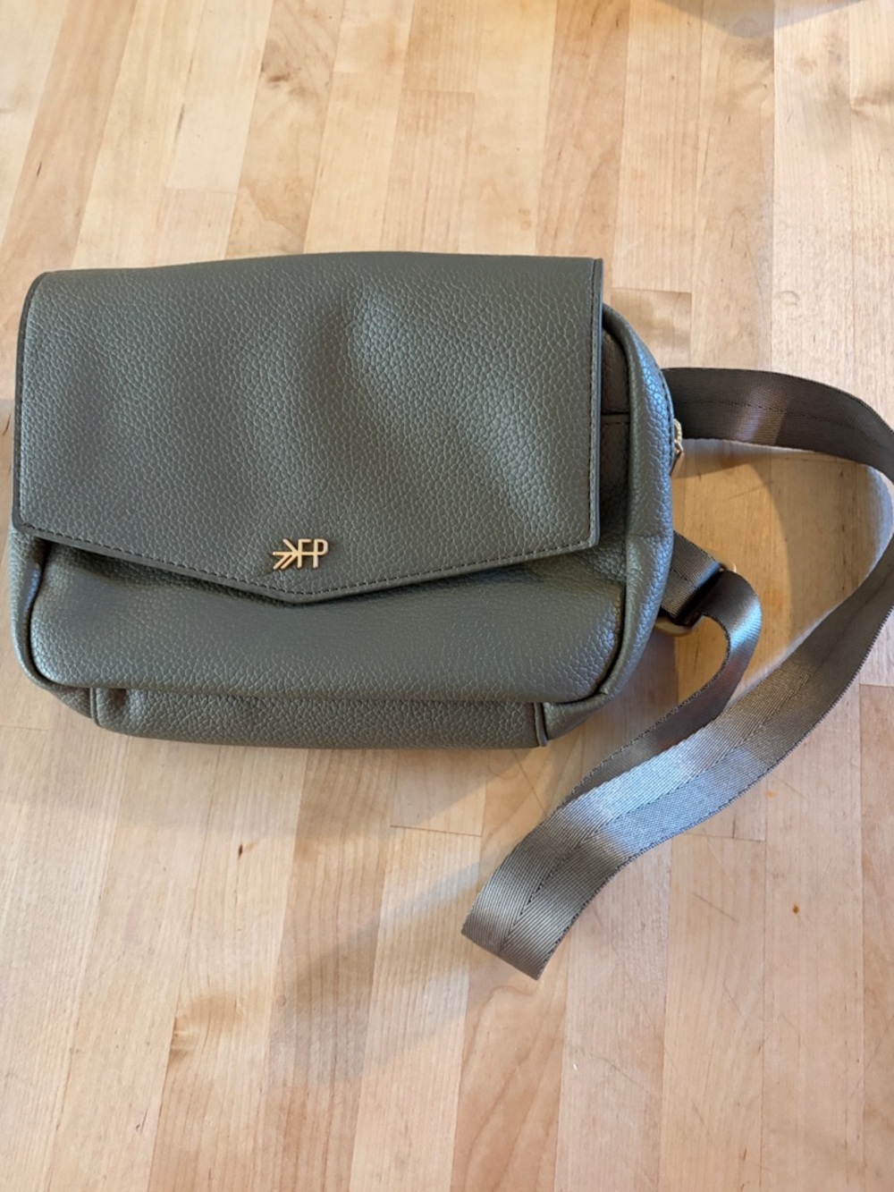 Freshly Picked Olive Green Pebbled Leather Crossbody